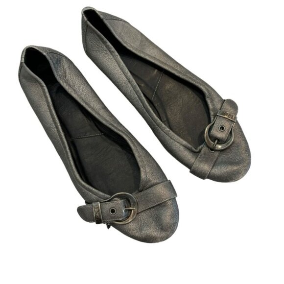 DIOR Metallic Silver Leather Flats Buckle Detail Charm Size 41 Authentic Women’s - Picture 1 of 8